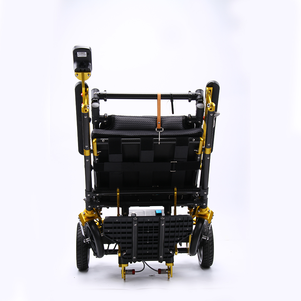 Revealing the dual-motor design of wheelchairs: improving performance and safety